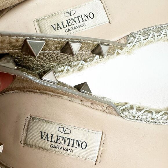 VALENTINO Gold Rockstud Espadrille Size 39 Flat Buckle Double Wrap Ankle Strap - Picture 7 of 11